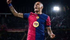 pp电子-直接参与100球！加盟巴萨以来，拉菲尼亚145场55球45助